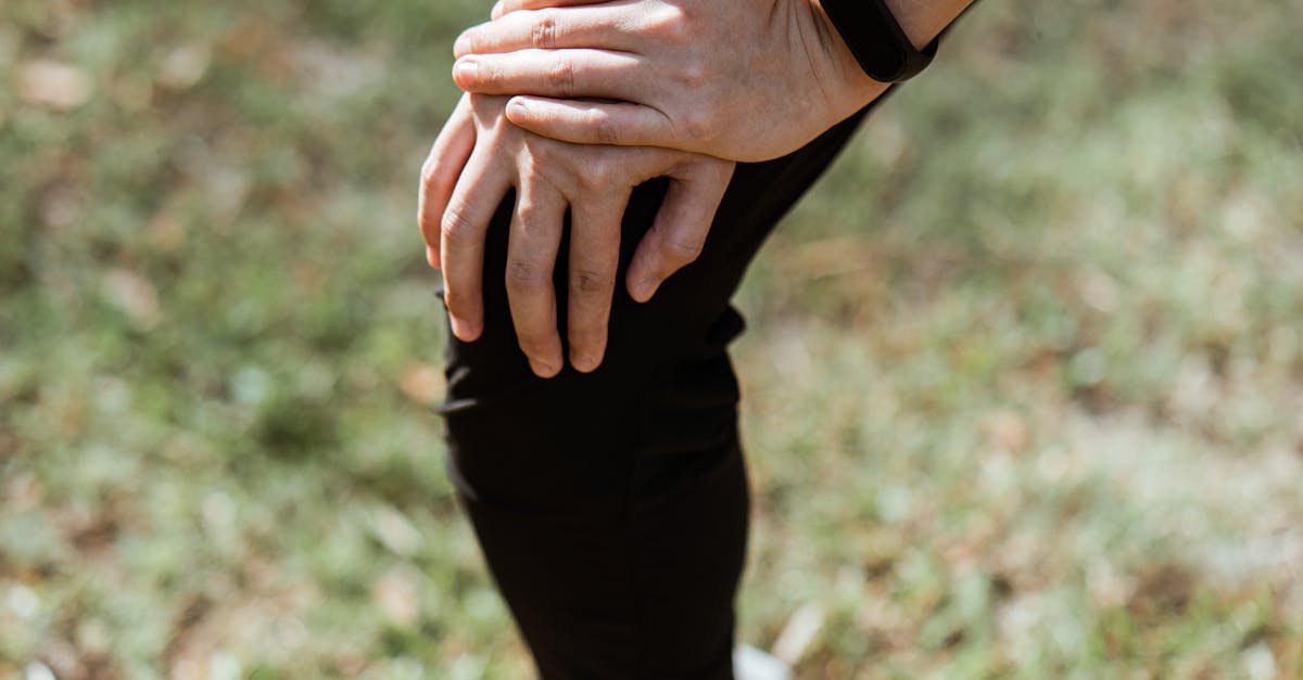 Key Questions to Ask During a Knee Pain Consultation